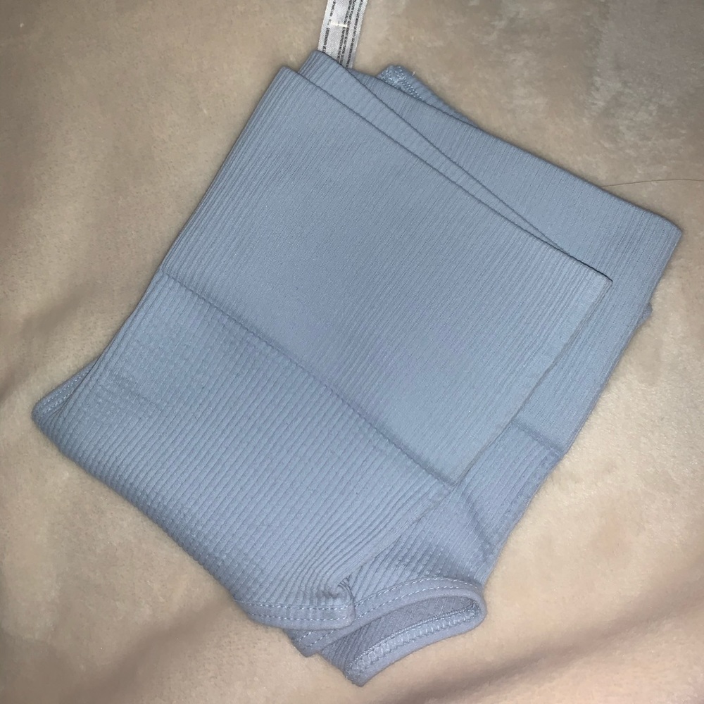 NWT UO hailey seamless plunging bra top sky blue - Picture 6 of 8